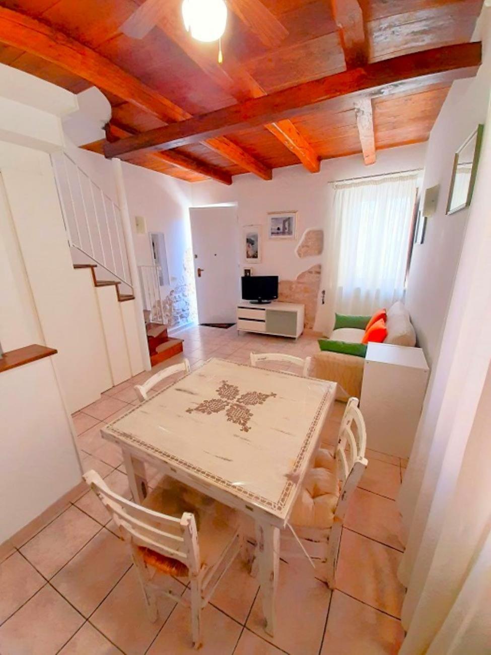 Cielo Terra Luna, In Centro A Holiday home Numana